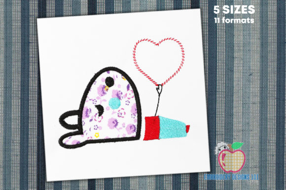 Baby Bear with the Heart in Hands Embroidery Design Review